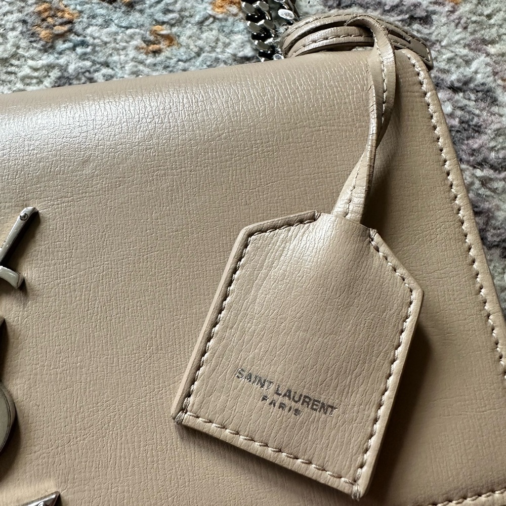 Gorgeous Saint Laurent Sunset Bag - Picture 4 of 6